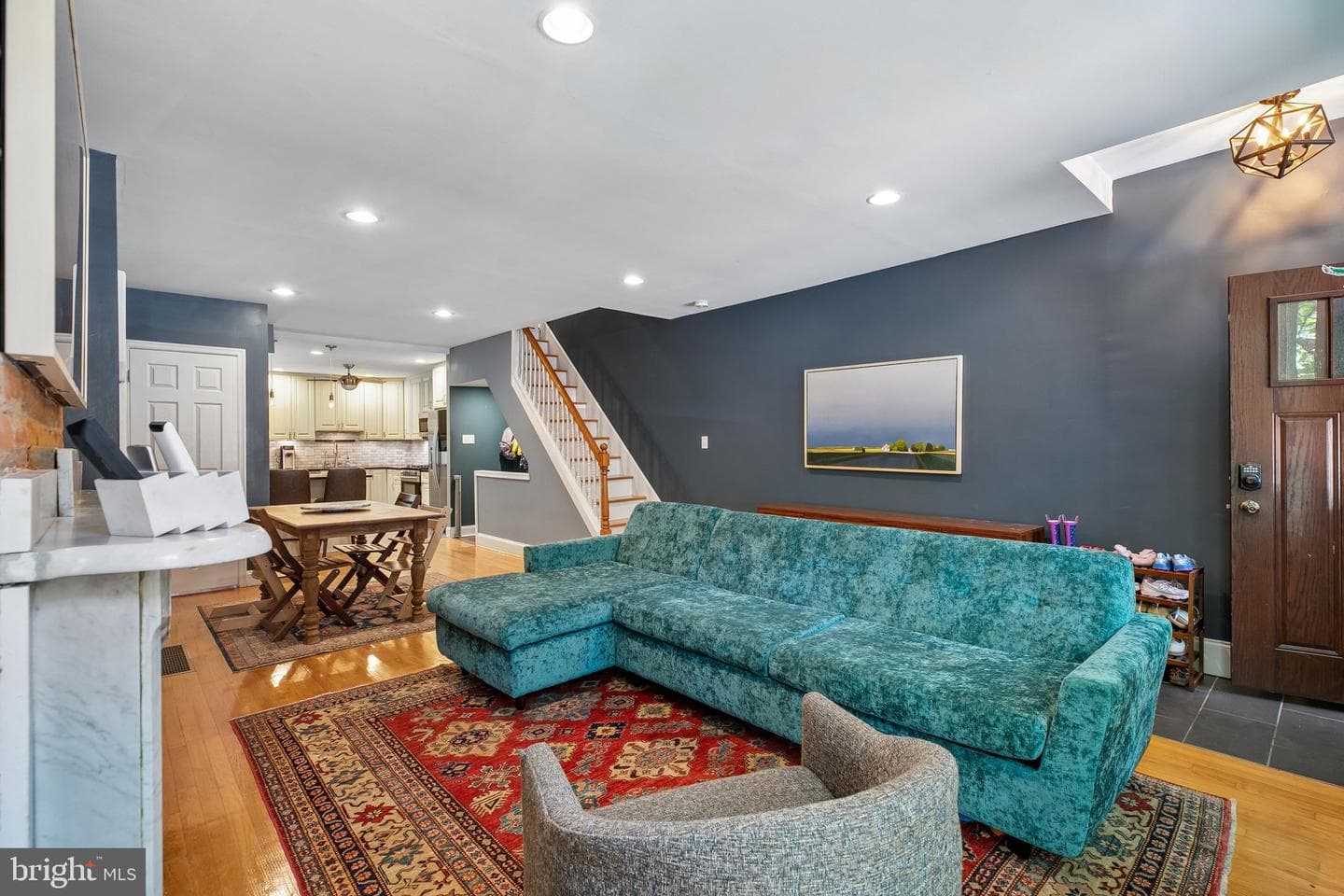 2021 Bainbridge Street photo 3