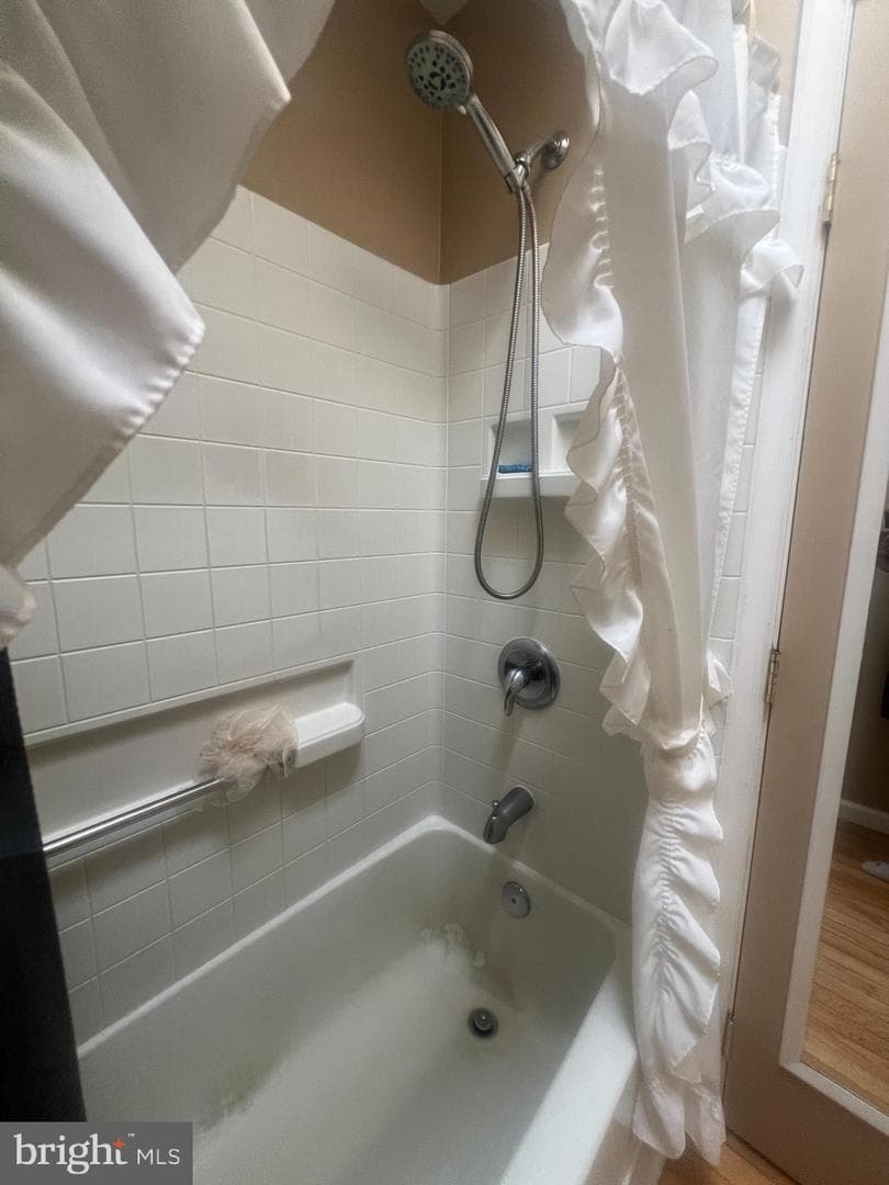 1026 Chandler Street photo 23