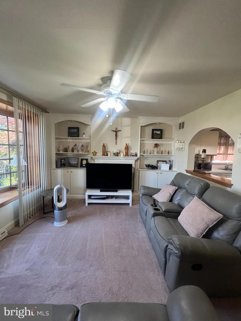 1026 Chandler Street photo 7