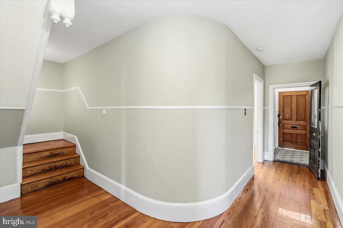 138 Rector St photo 5