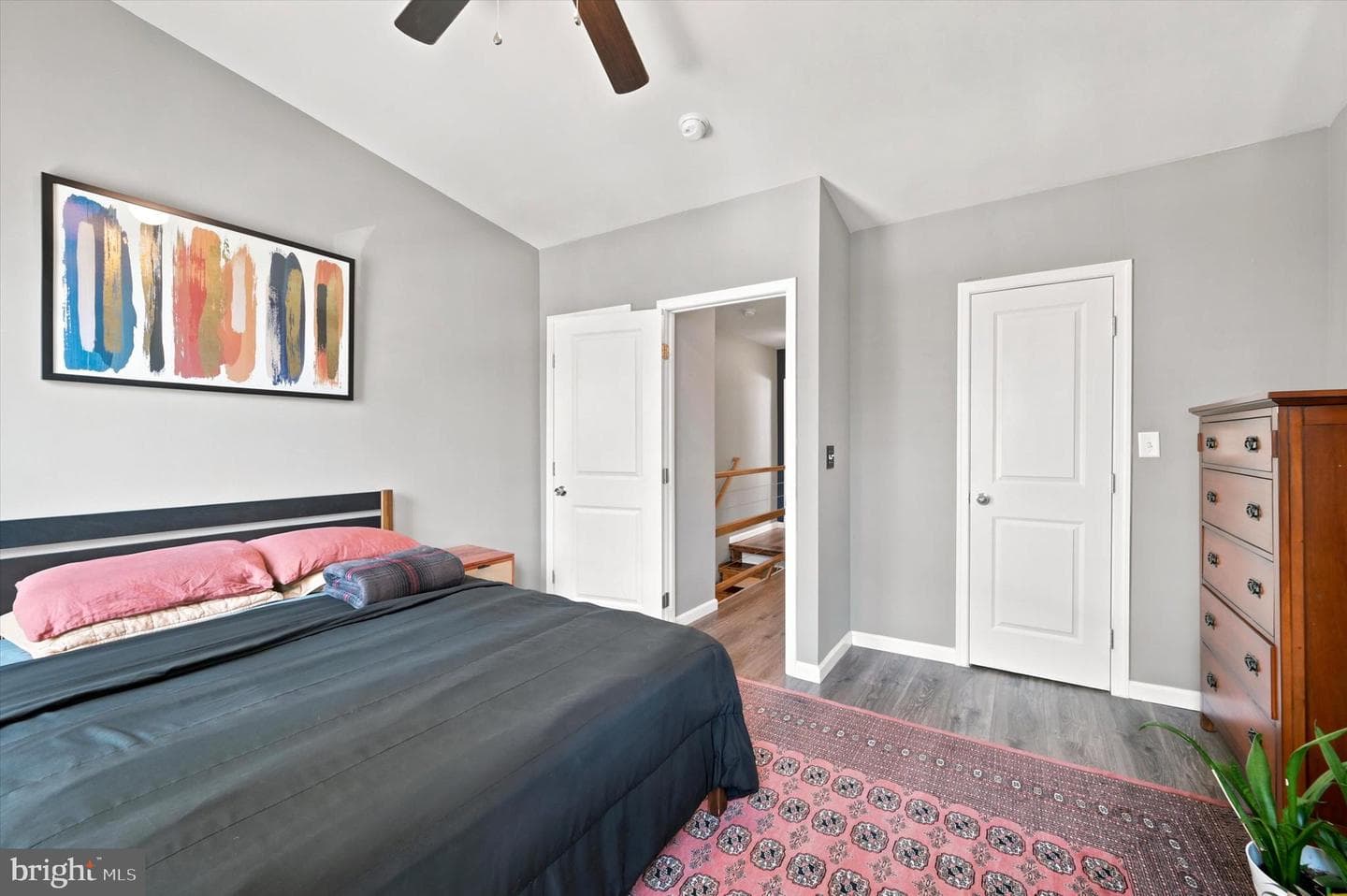 3849 Mount Vernon Street photo 14
