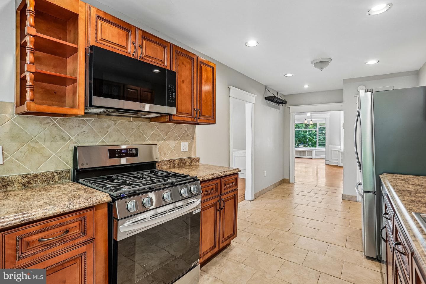439 E Phil Ellena Street photo 13