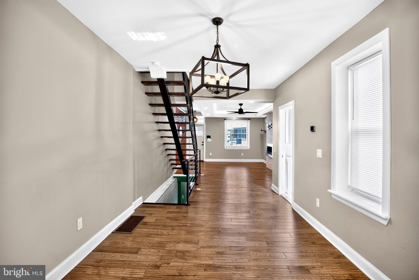 3107 N Taylor Street photo 6
