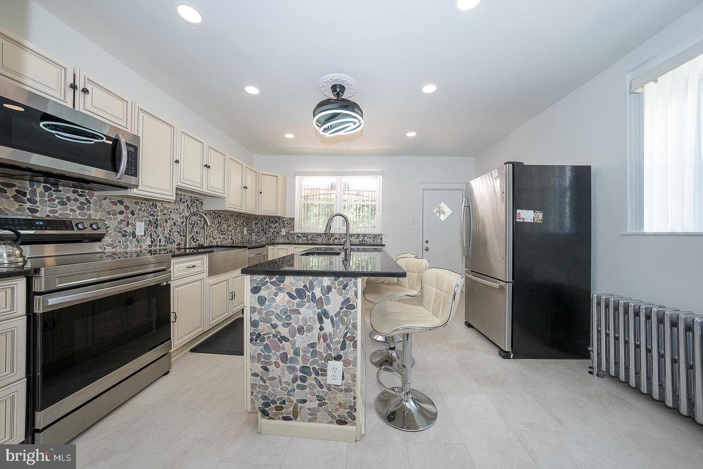 5652 Mcmahon Street, Philadelphia