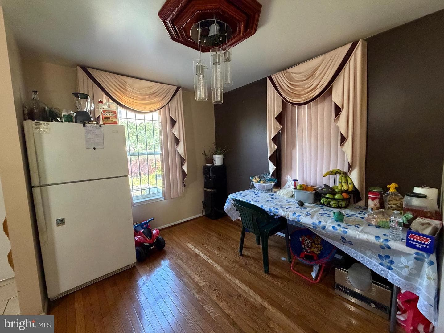 810 N Park Avenue photo 5