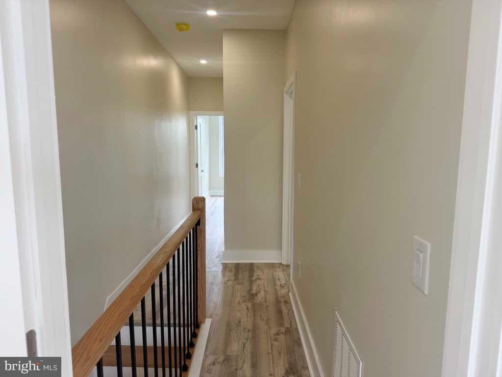6028 Cedar Avenue photo 13