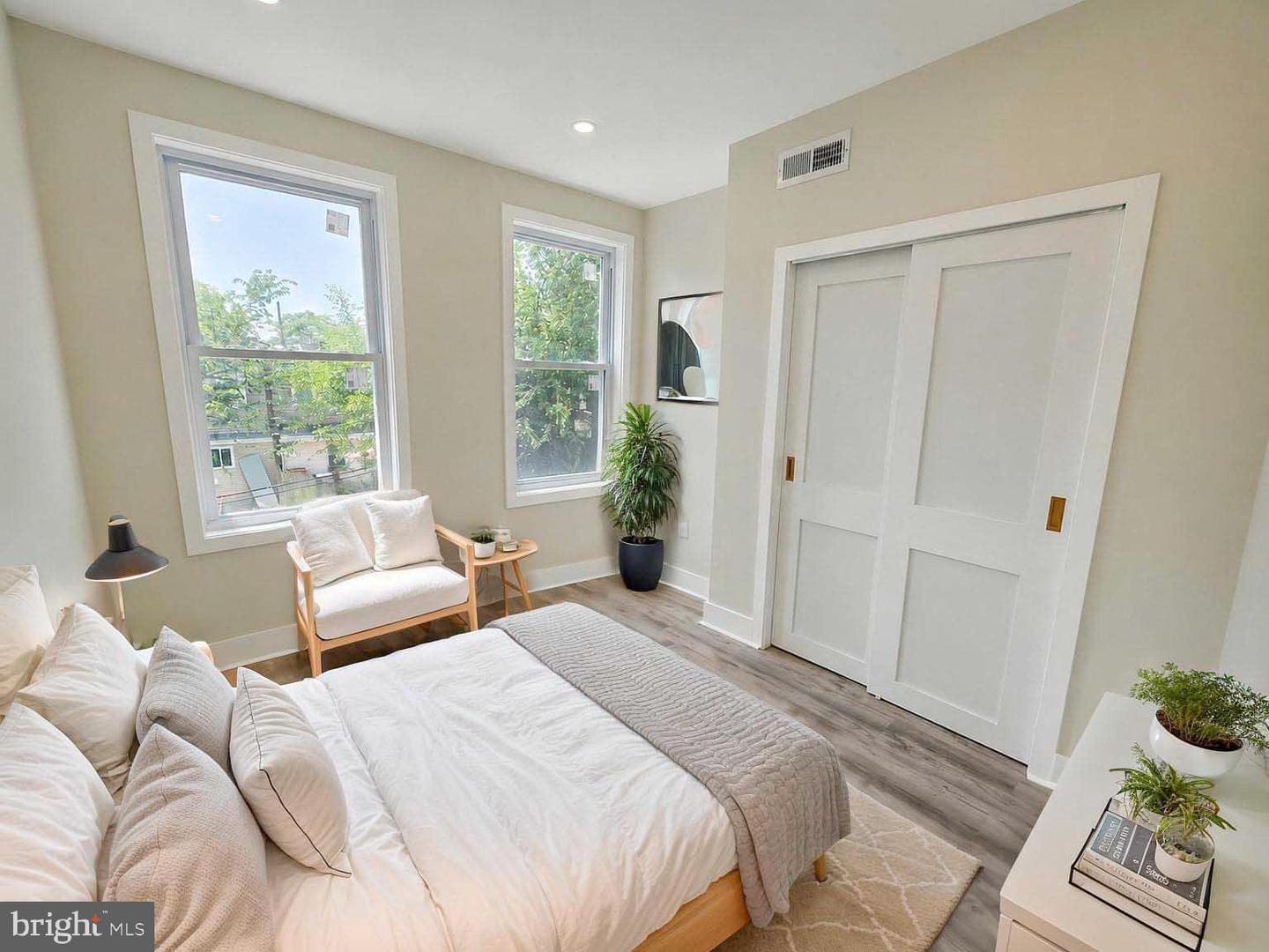 6028 Cedar Avenue photo 22
