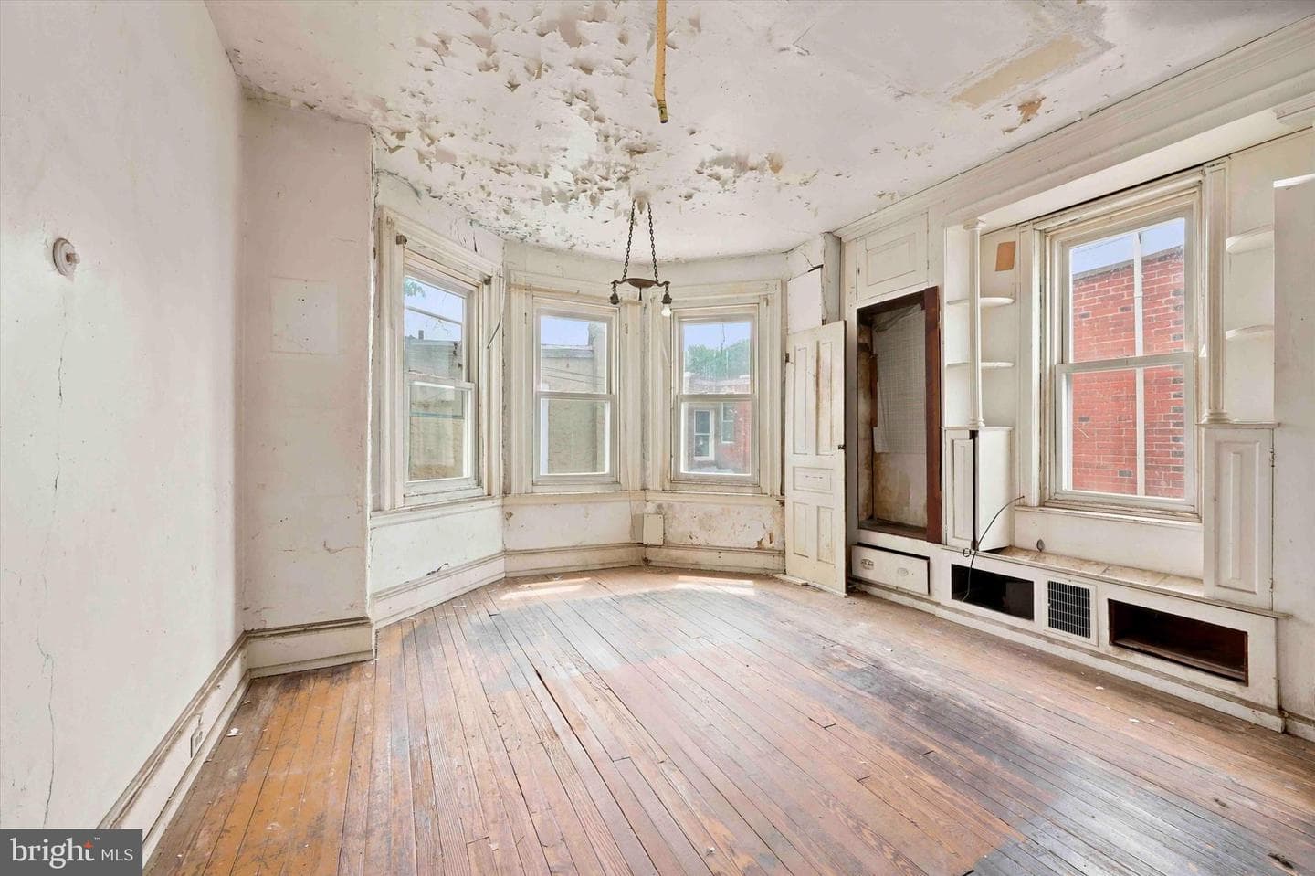 221 N 54th Street photo 8