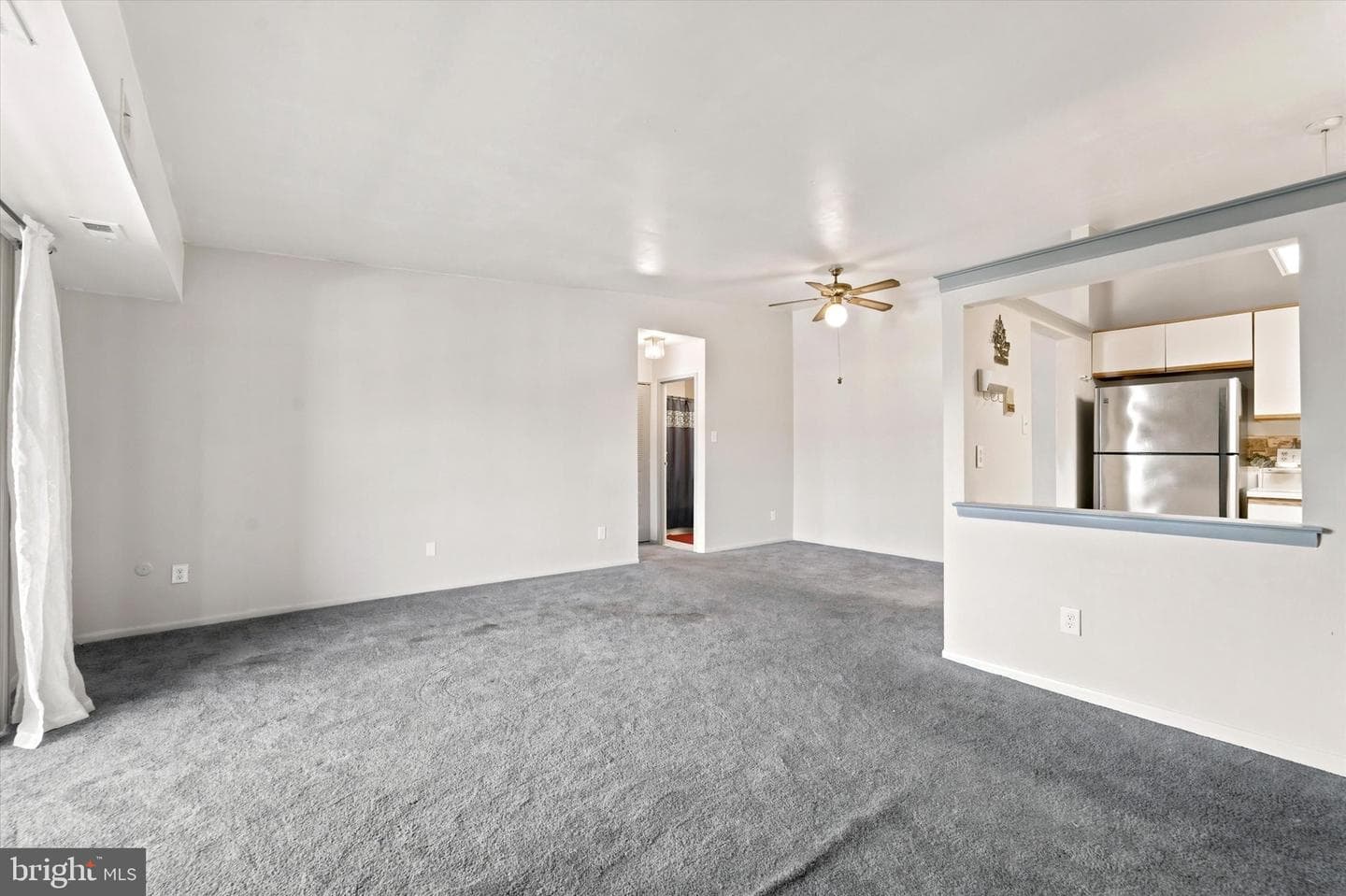 58201 Delaire Landing Road #201 photo 8
