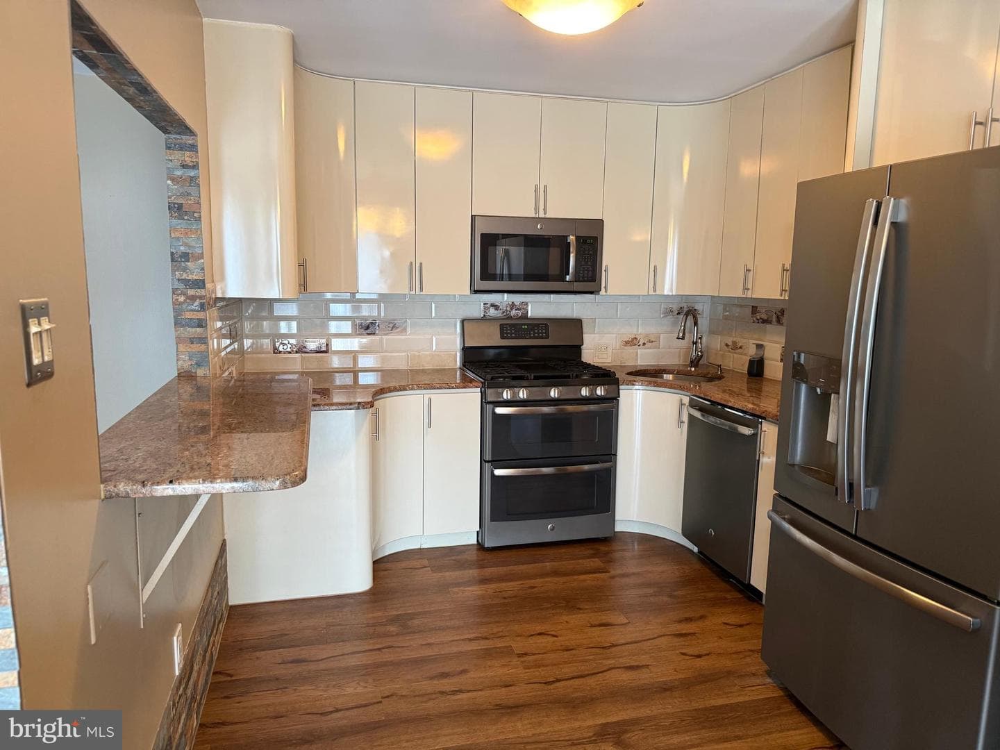 809 Red Lion Road #b16 photo 4