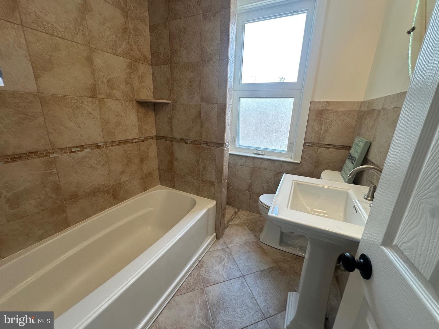 7535 Tabor Avenue photo 11