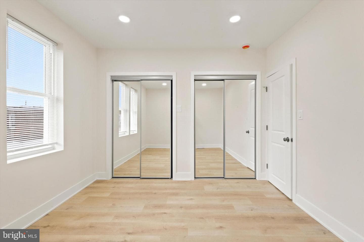 2088 Scattergood Street photo 11
