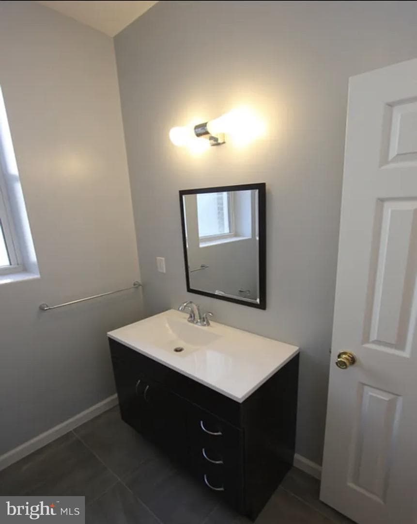 1017 Arch Street #6b photo 5