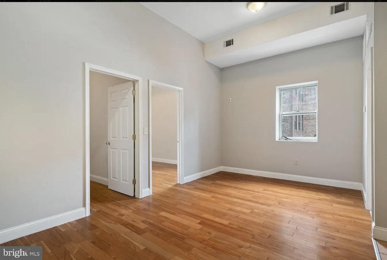 1017 Arch Street #6b photo 9