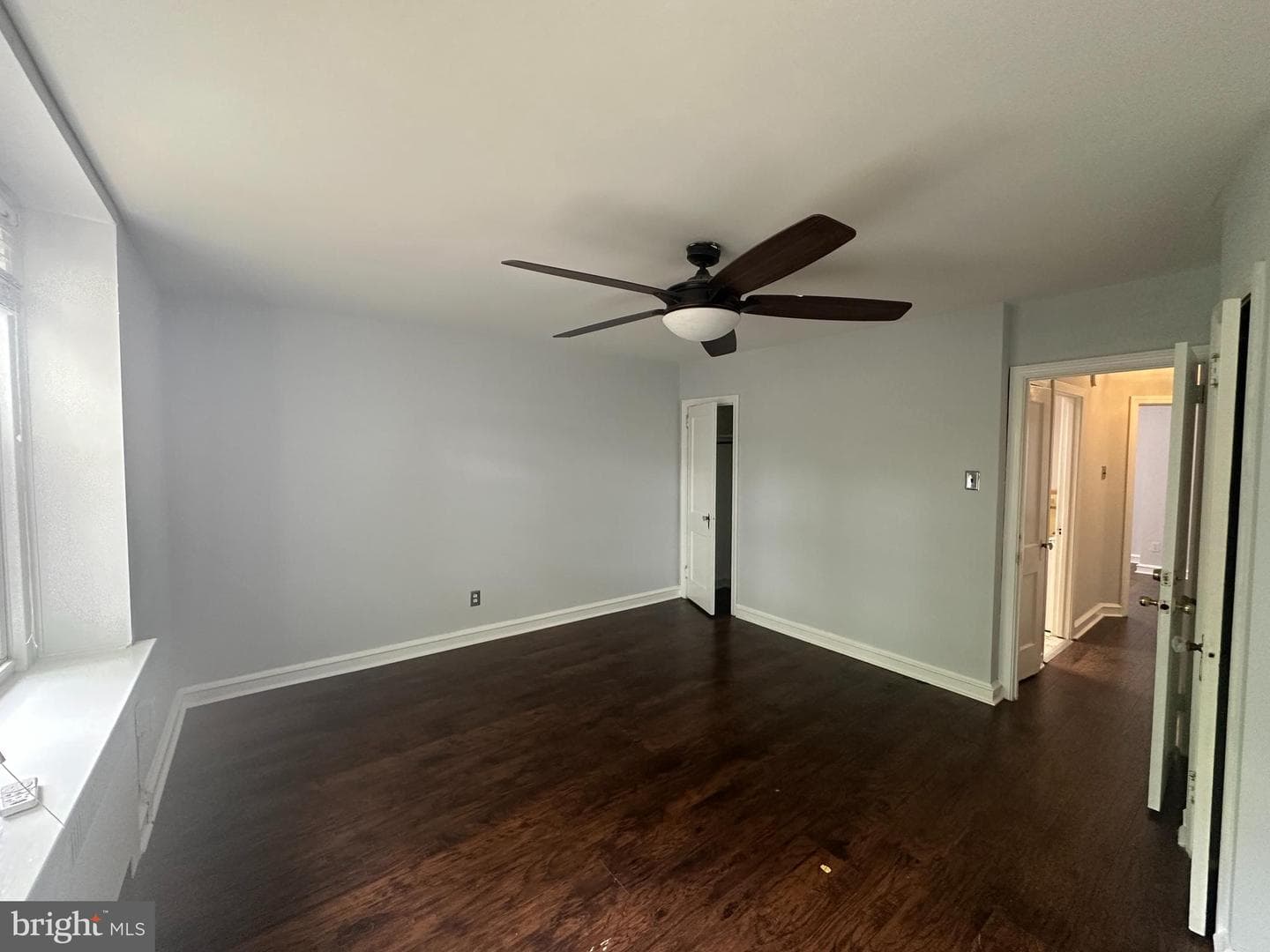 3342 Longshore Avenue photo 13