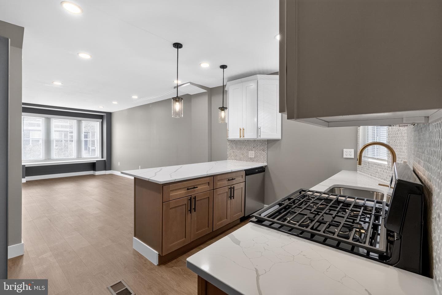 223 Kenilworth Avenue photo 11