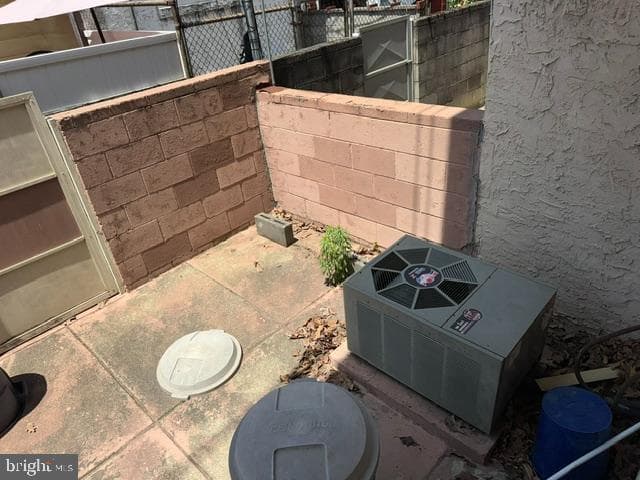 2626 S Camac Street photo 12