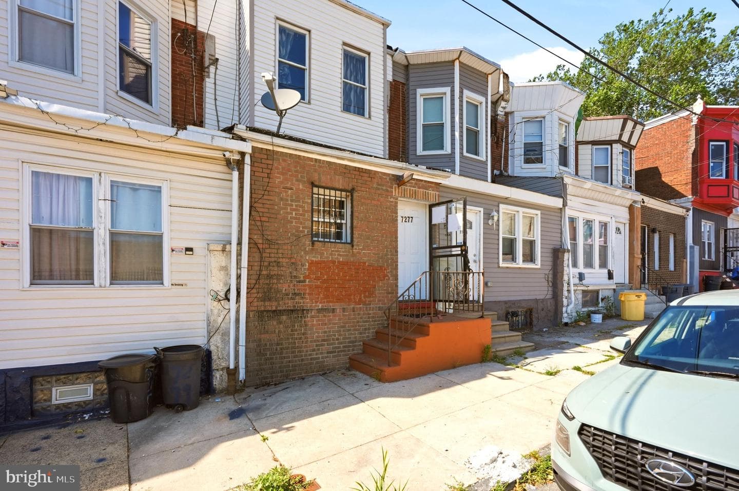 7277 Saybrook Avenue photo 3
