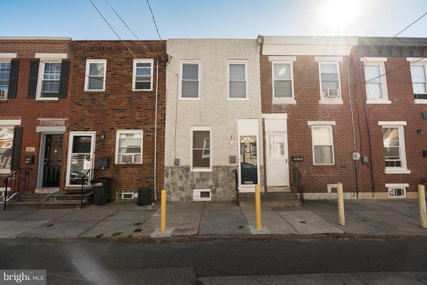 2606 E Madison St photo 24