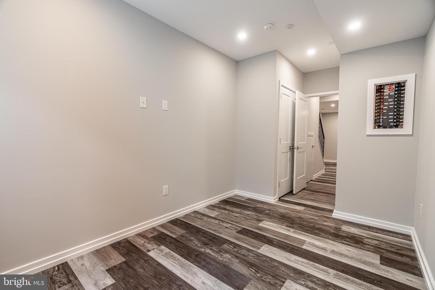 2233 Kimball Street photo 30