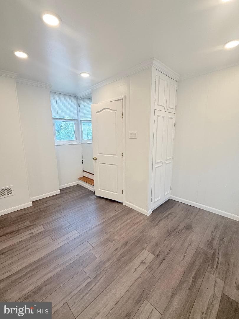 4750 Mercer Street photo 17