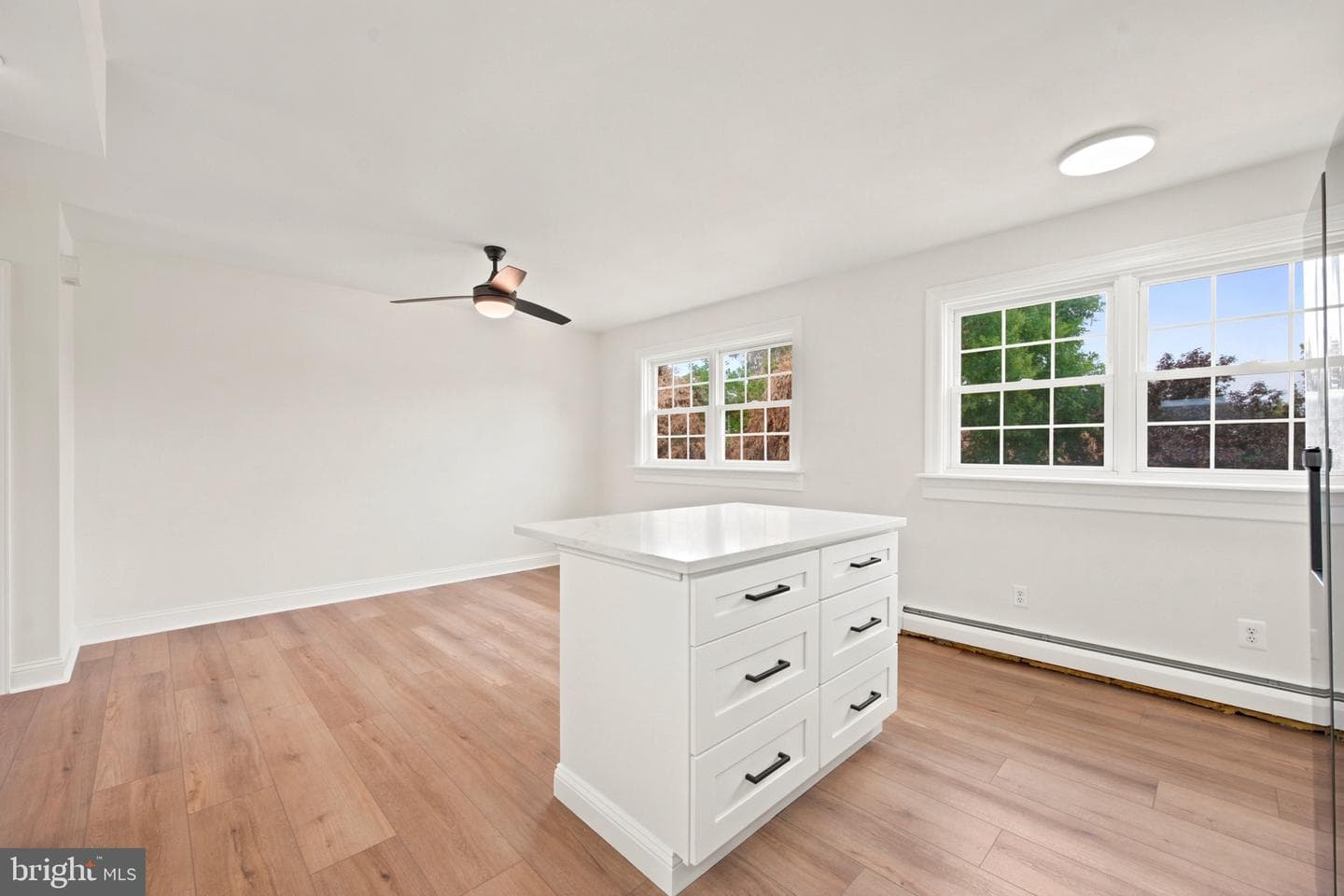 3511 Carey Rd photo 11