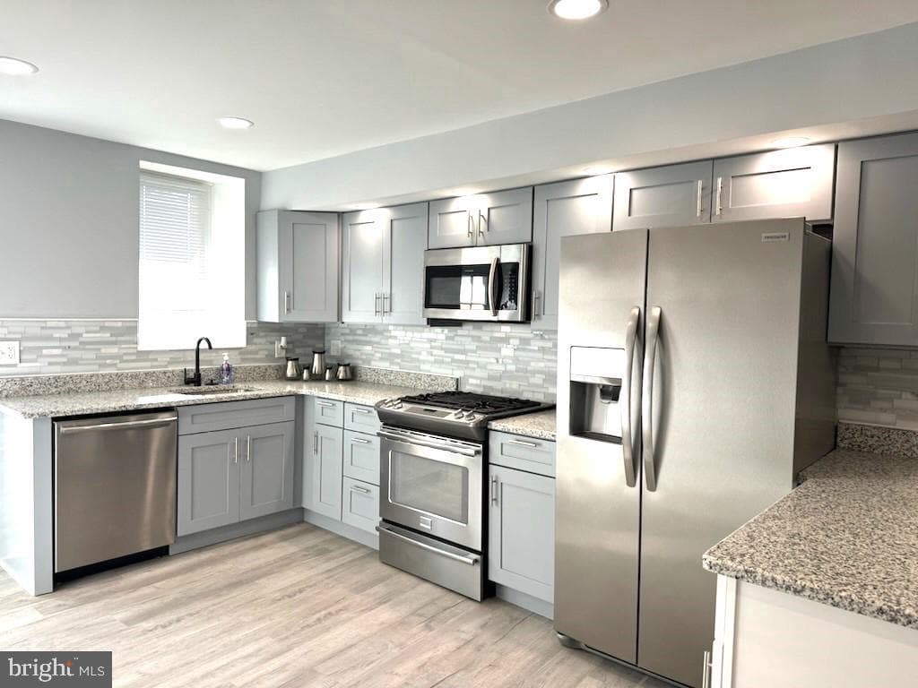 3653 Frankford Avenue photo 26