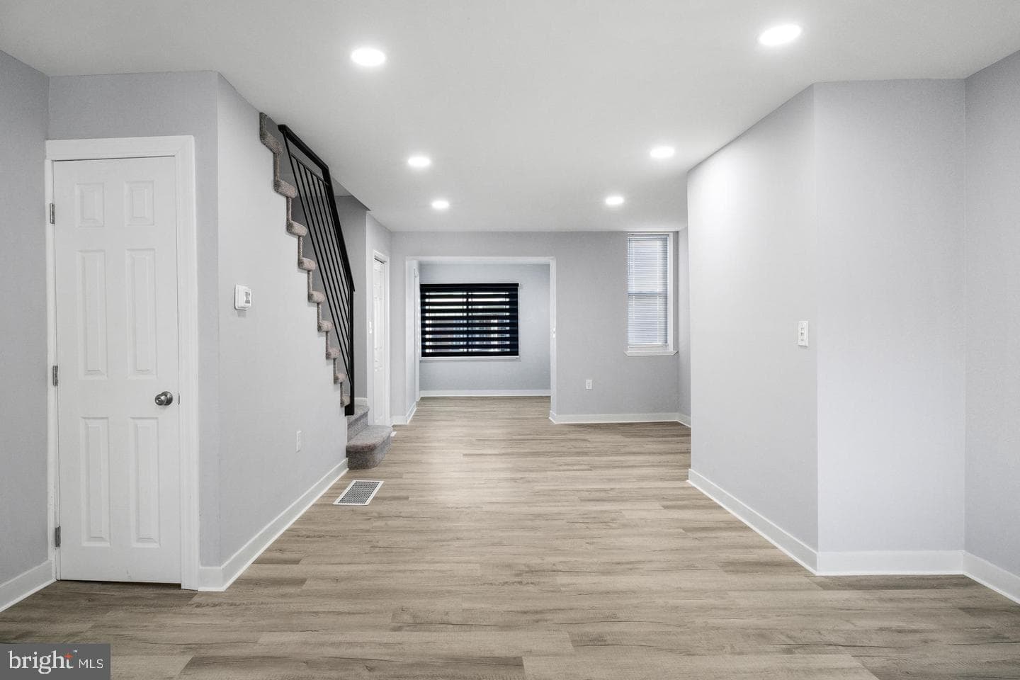 3653 Frankford Avenue photo 4
