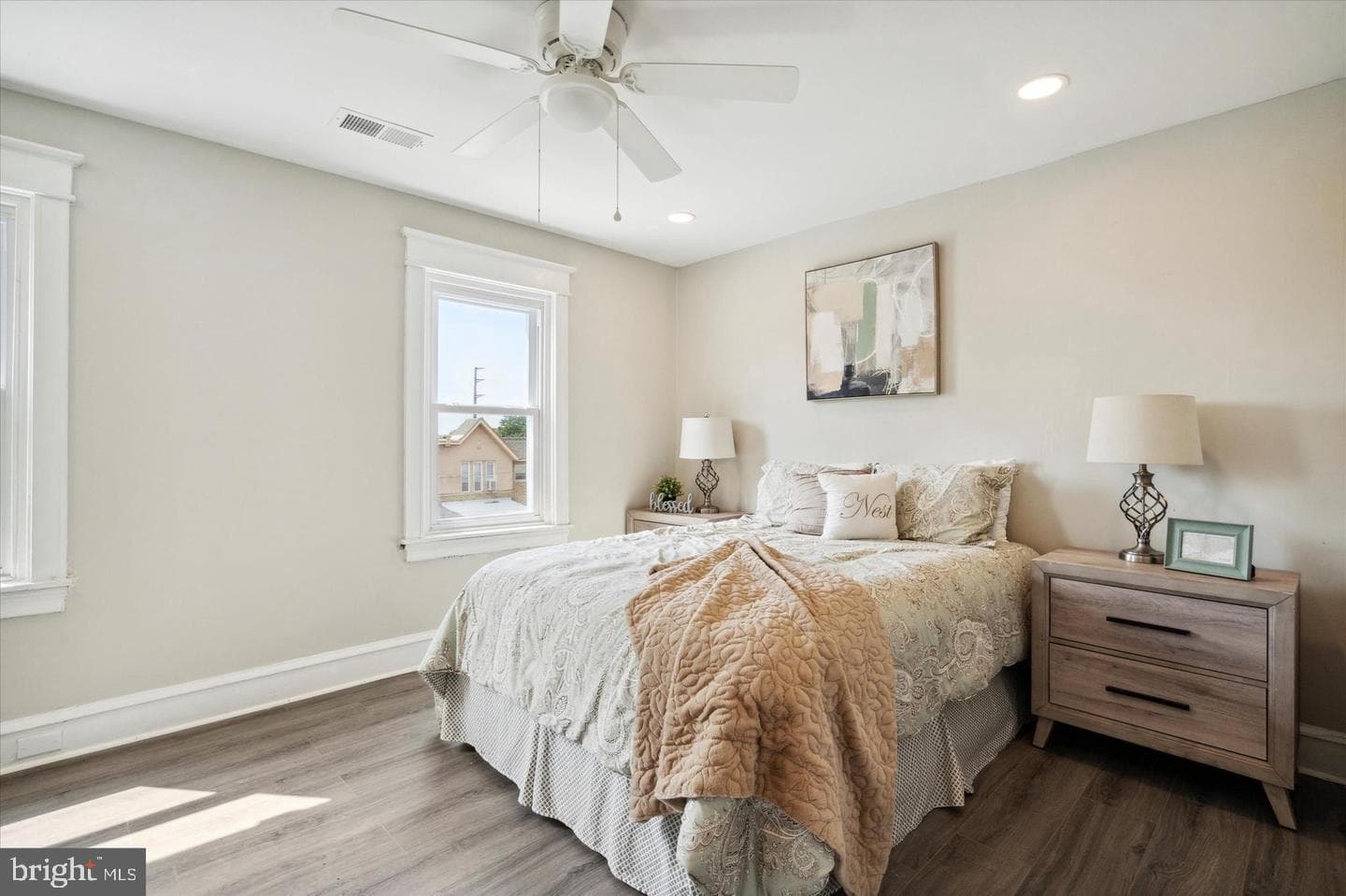 5327 W Oxford Street photo 13