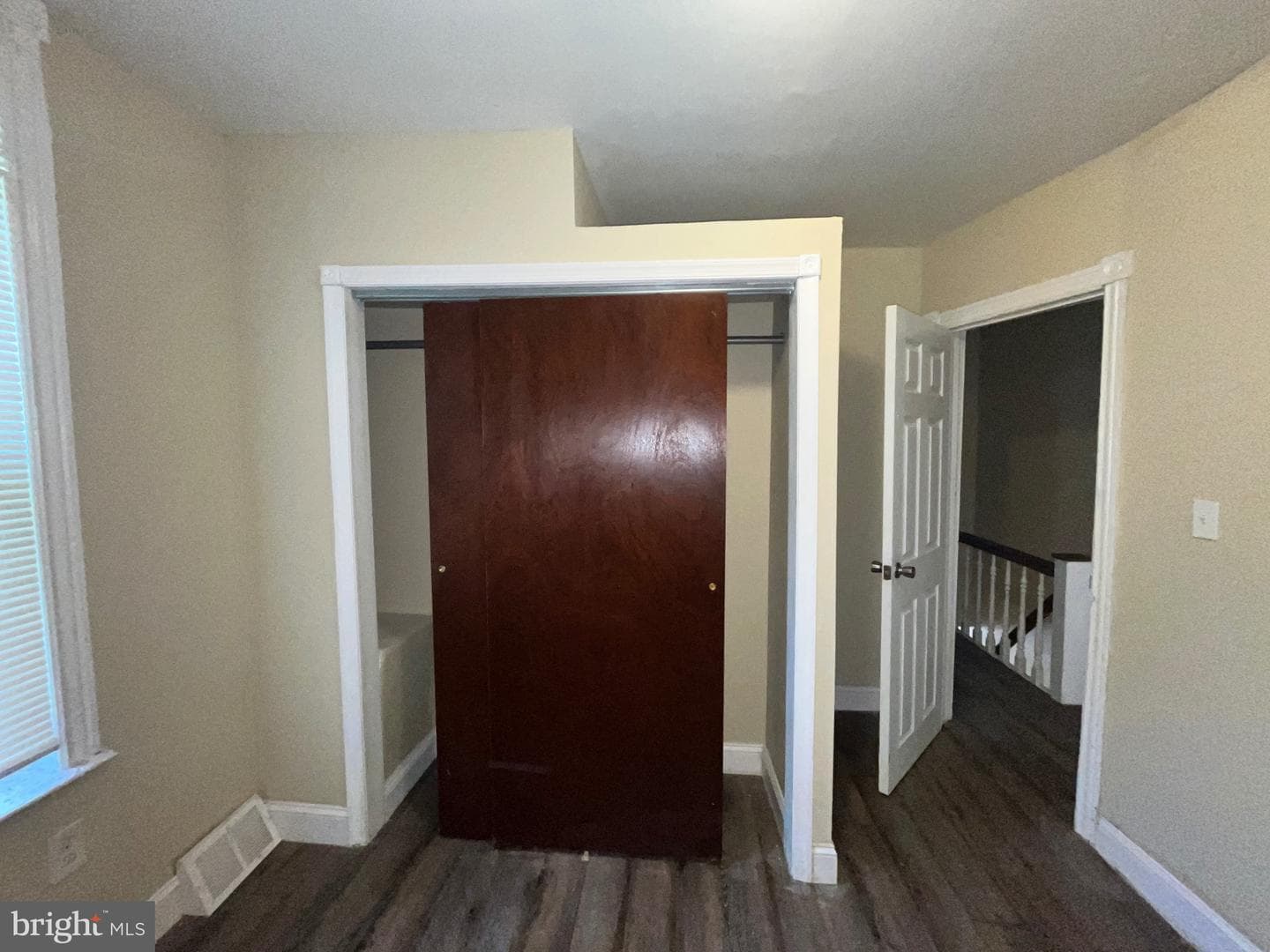 250 N Horton Street photo 12