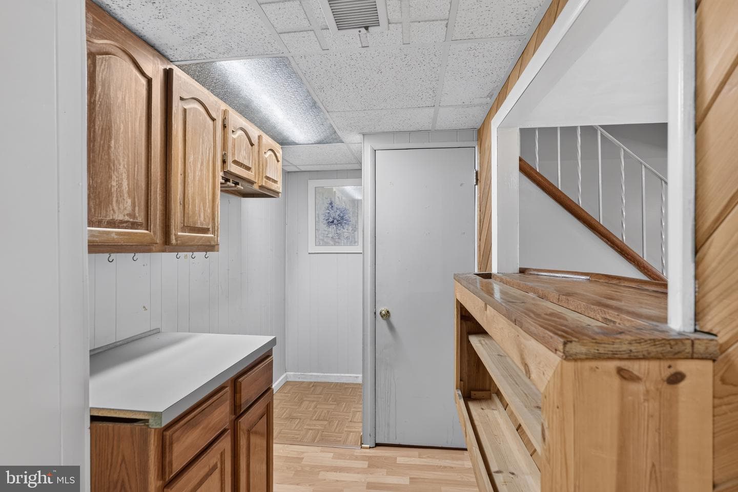 1100 Surrey Road photo 26