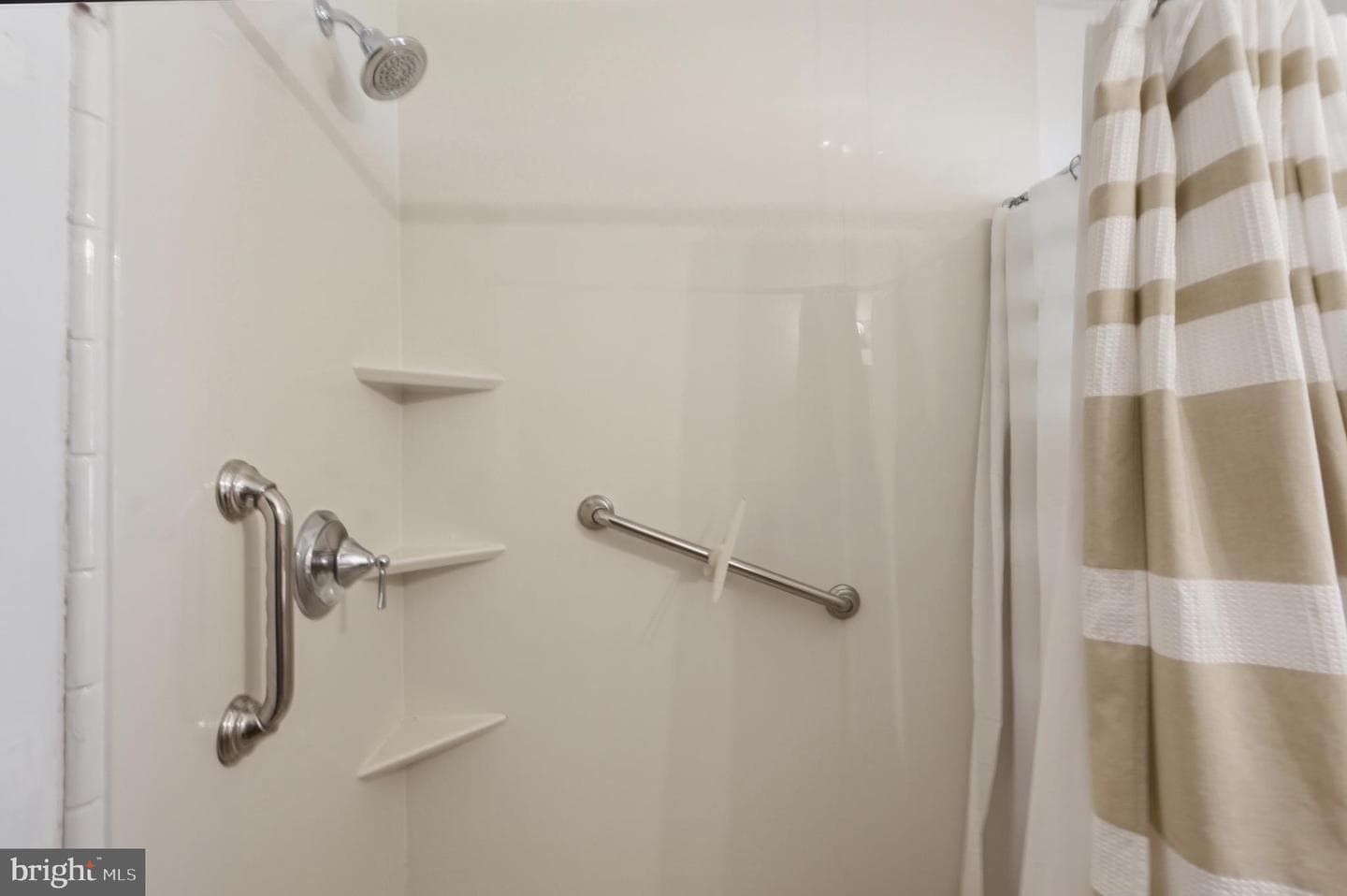 3166 Weston Street photo 28