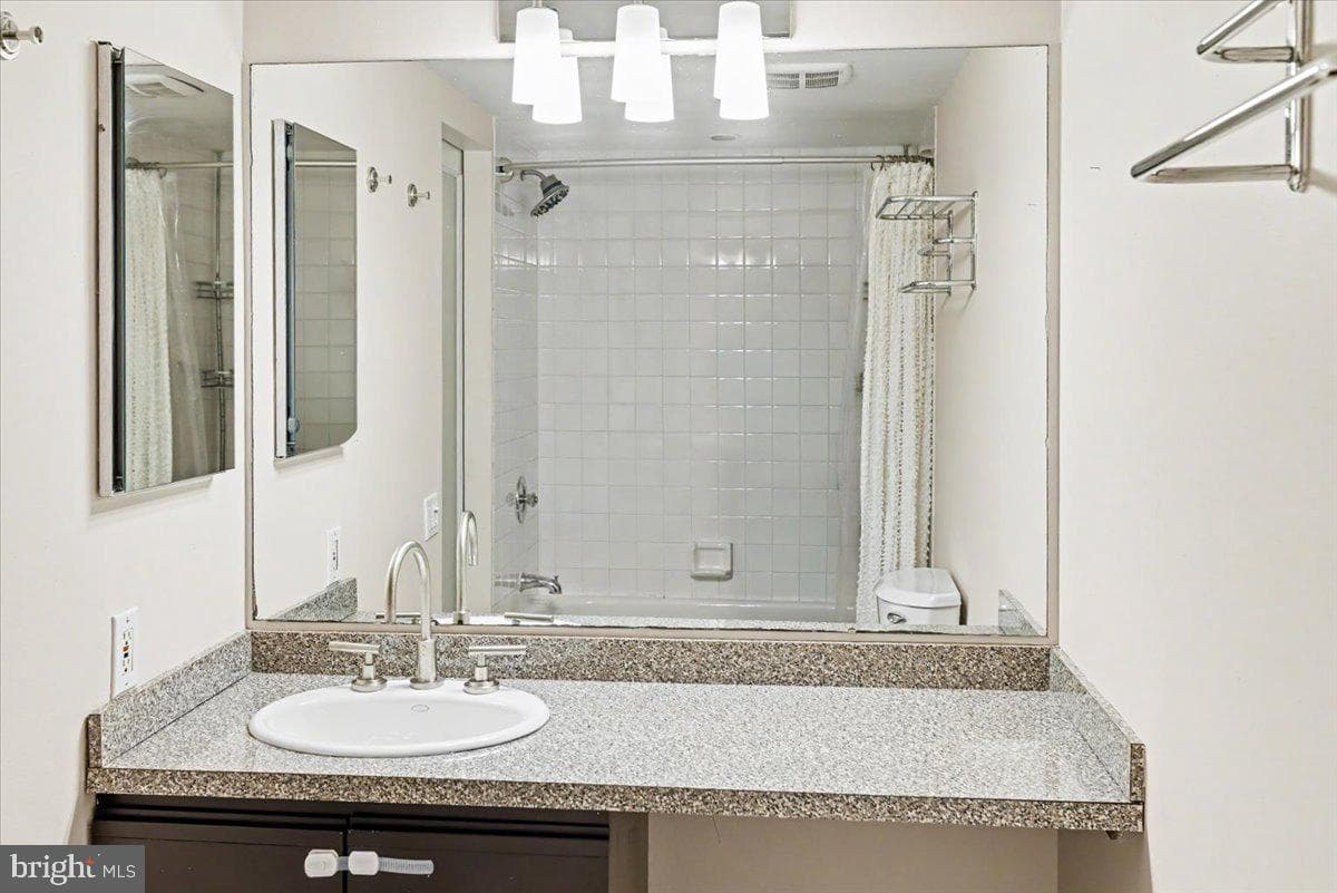 301 Race Street #316 photo 19