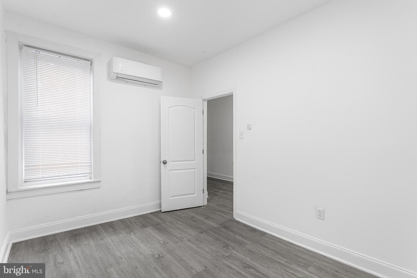 2235 Tasker Street photo 21