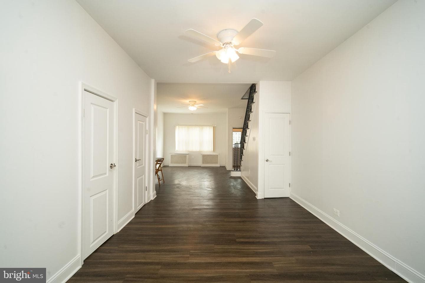 1037 Snyder Avenue photo 4