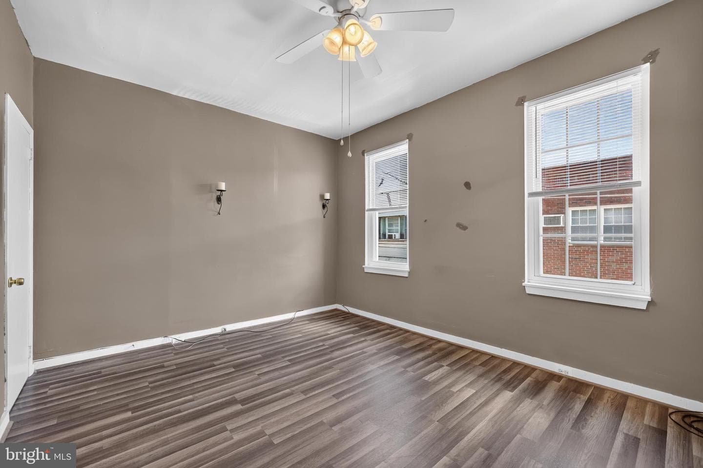 2336 S Chadwick Street photo 15