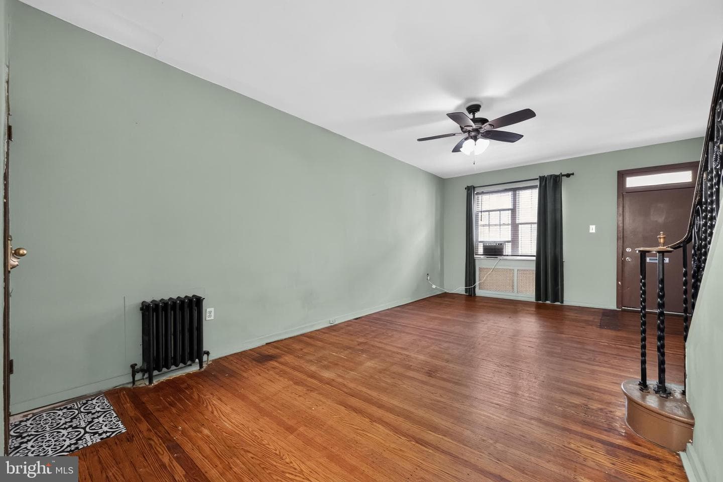 2336 S Chadwick Street photo 5