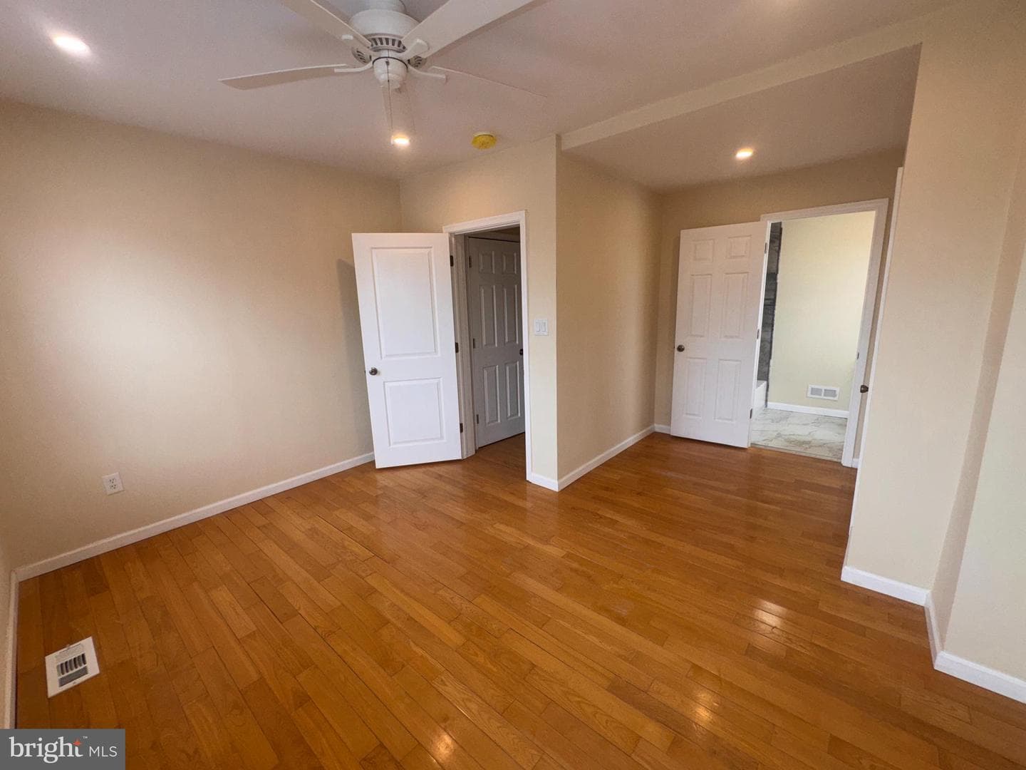 1435 S Juniper Street photo 22