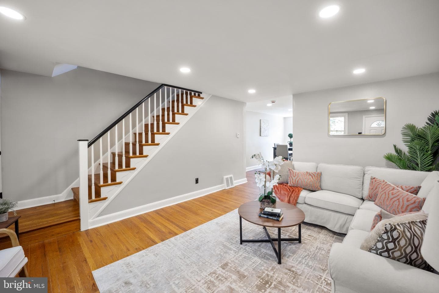 1350 Kimberly Drive photo 3