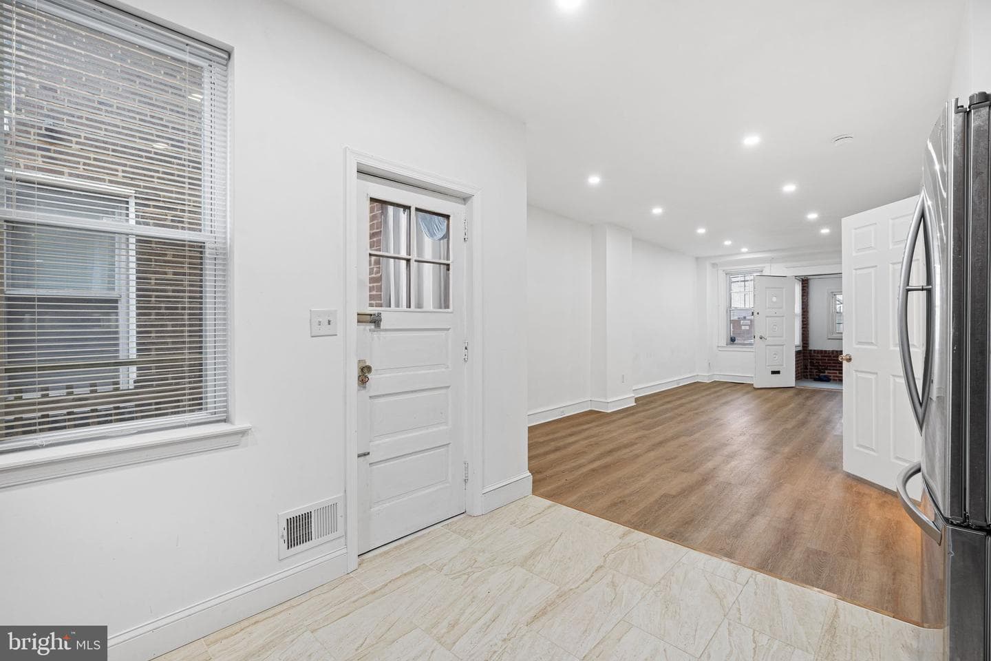 3870 Frankford Avenue photo 19