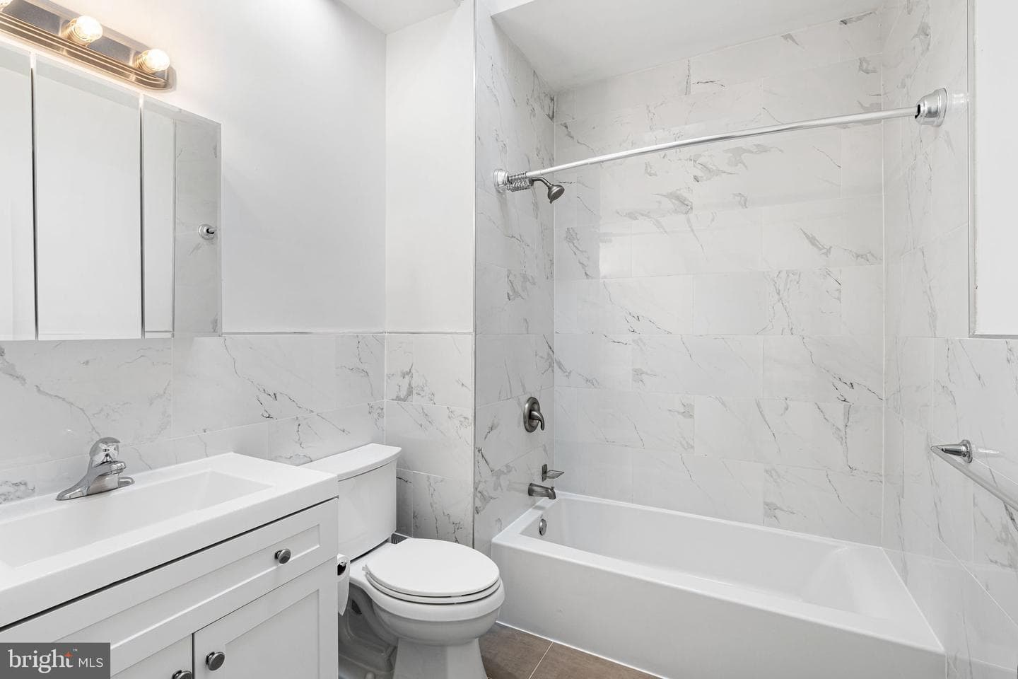 3870 Frankford Avenue photo 26