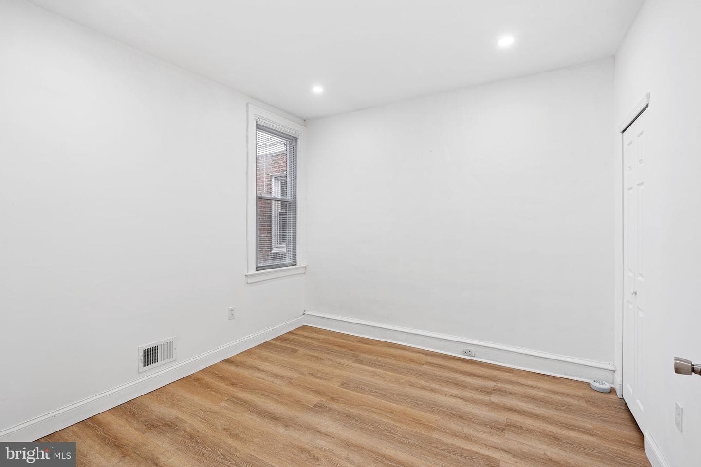 3870 Frankford Avenue photo 29
