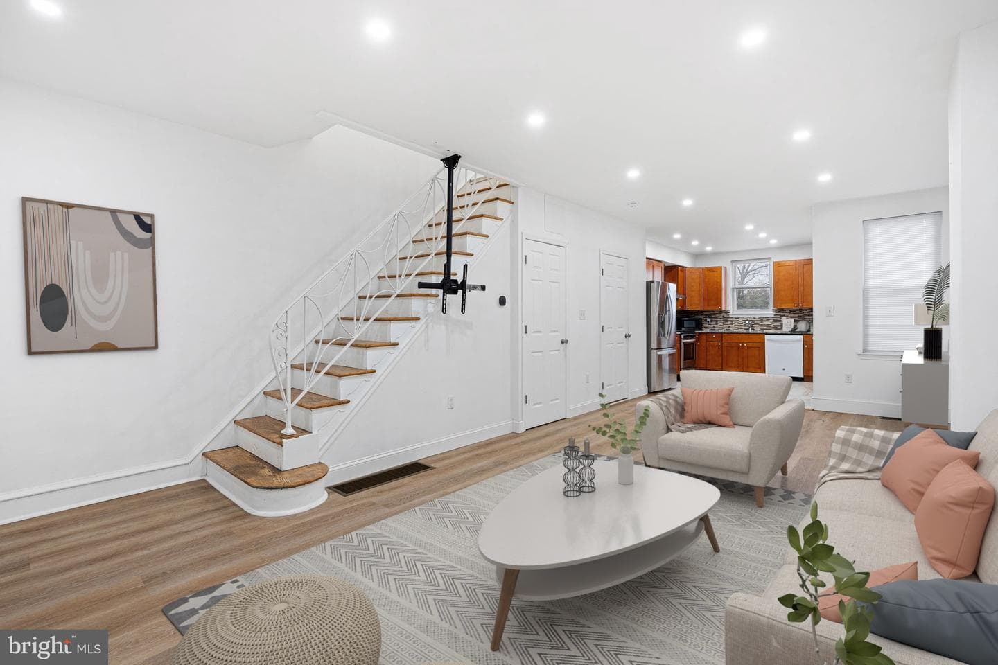 3870 Frankford Avenue photo 9