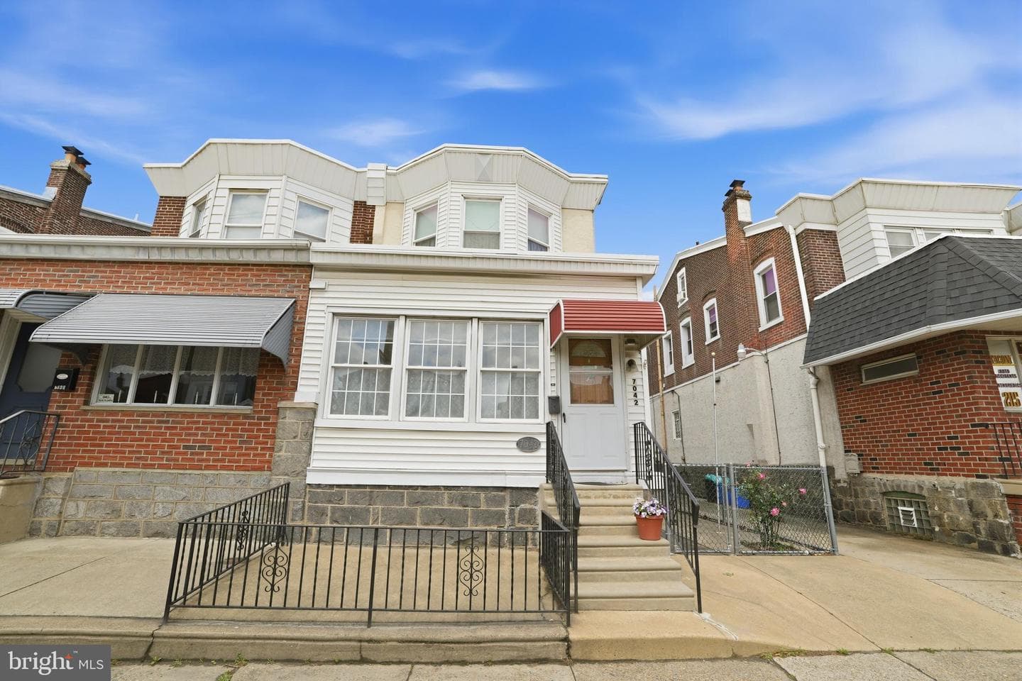 7042 Torresdale Avenue photo 3