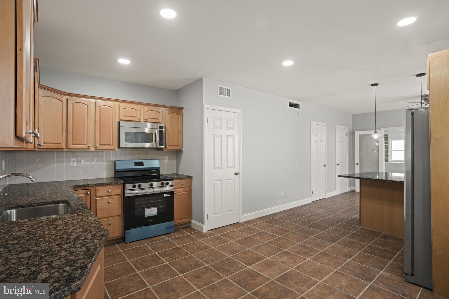 6709 Charles Street photo 18