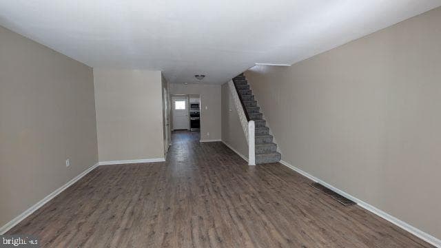 3219 Mount Vernon Street photo 3