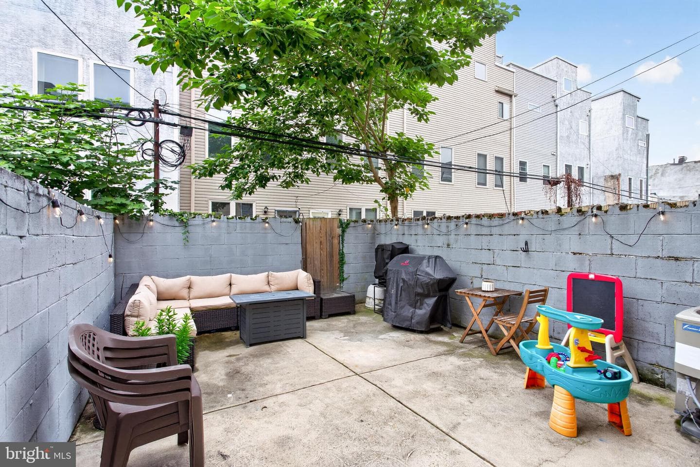 1323 S 17th Street photo 31