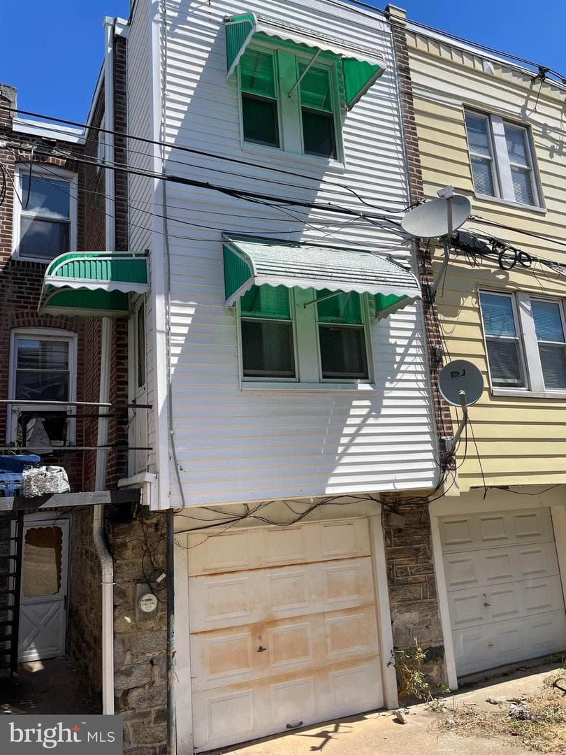 5718 W Oxford Street photo 25