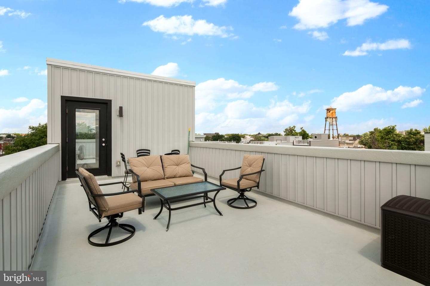 2711 W Jefferson Street #2 photo 24