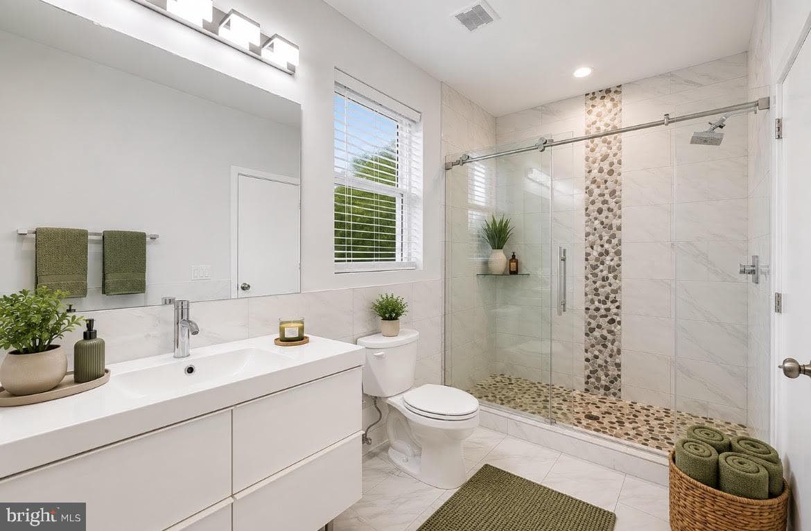 2159 E Birch Street photo 6